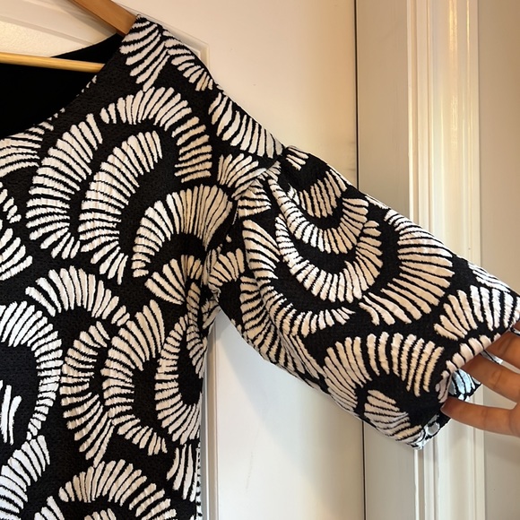 Maeve by Anthropologie shift dress with puff sleeves size M excellent condition - Picture 3 of 8